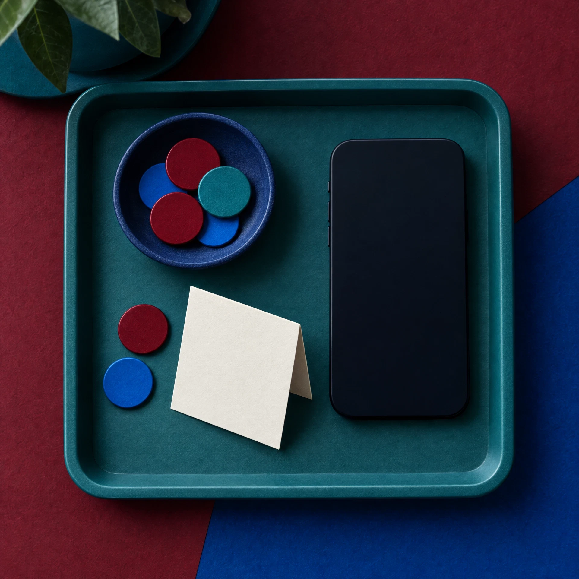 Tray with colored signal tokens, blank card and generic phone silhouette